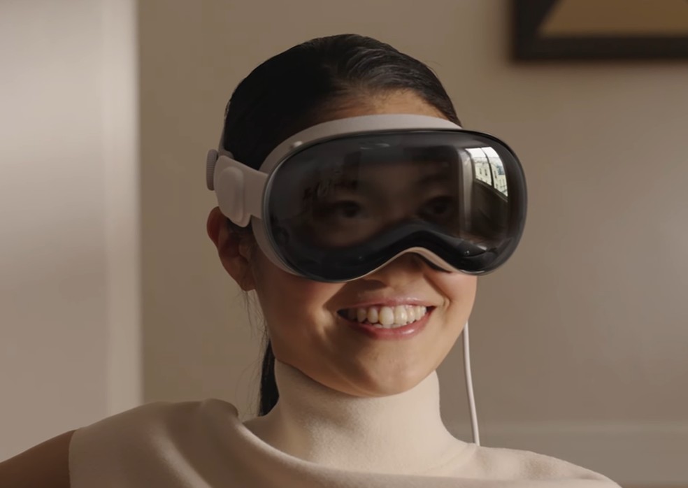 Apple Glasses